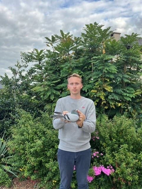 Arno Van Den Berghe (Ophasselt) wint 1e Prov. en ook 1e Nat. in de Zone B1 op La Chatre.