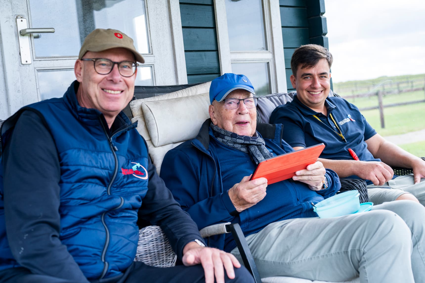 Eijerkamp Hans & Evert-Jan (Brummen) 1e en 2e Dizy le Gros (312km) 1.741 jonge duiven