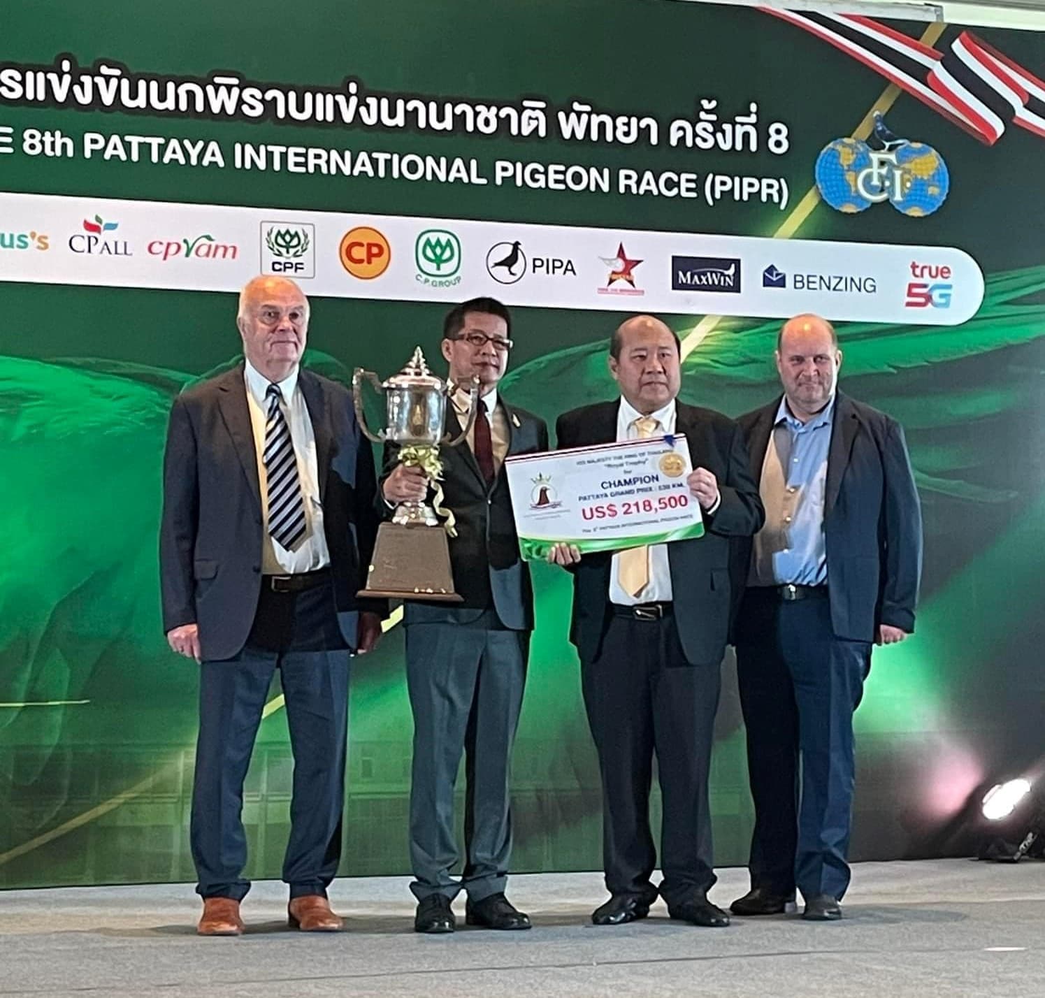 "Faster than a Bullet" by team Pruksa Loft - Denys - Marc Pollin wins Pattaya International Pigeon Race (PIPR)